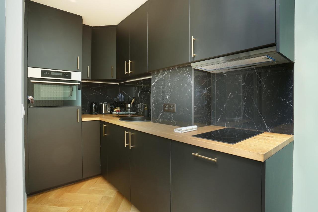 Apartment Center Of Paris By Studio Prestige Buitenkant foto