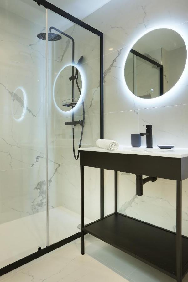Apartment Center Of Paris By Studio Prestige Buitenkant foto